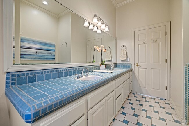 Building Photo - 470 Eastin Dr