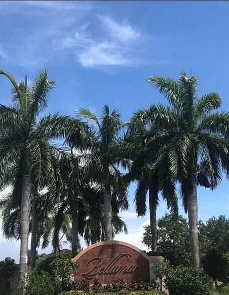 Building Photo - 15385 Bellamar Cir