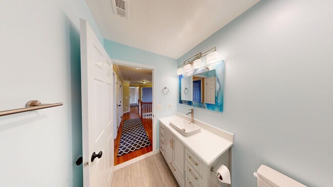 Building Photo - 43799 Abbott Pl