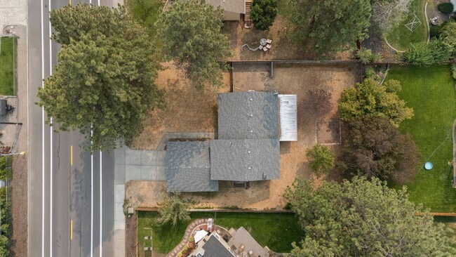 Building Photo - Single-Family Residence for rent in South Valley!