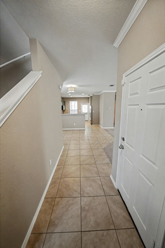 Building Photo - Beautiful 4-Bedroom, 3-Bath Home in Kensin...