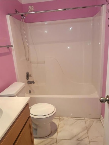 Building Photo - 827 Charlie Dr