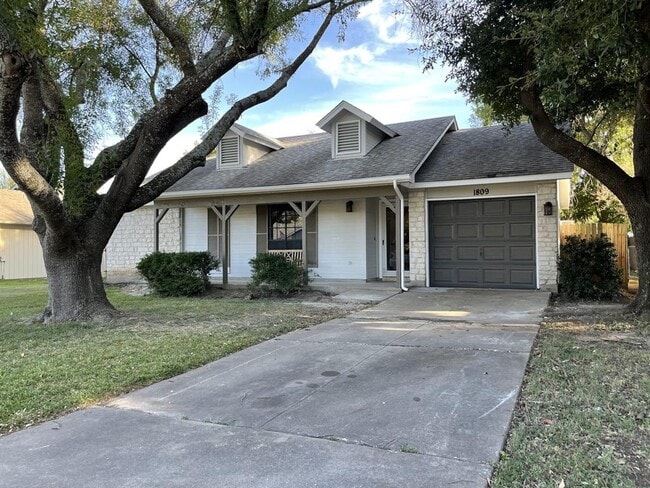 Building Photo - 1809 Prairie Star Ln