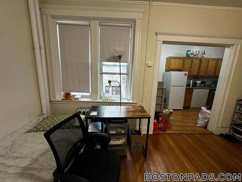Building Photo - 1171 Boylston St