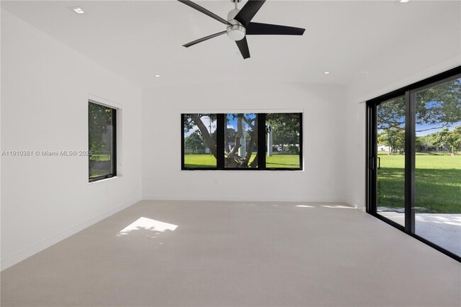 Building Photo - 8000 SW 139th Ter