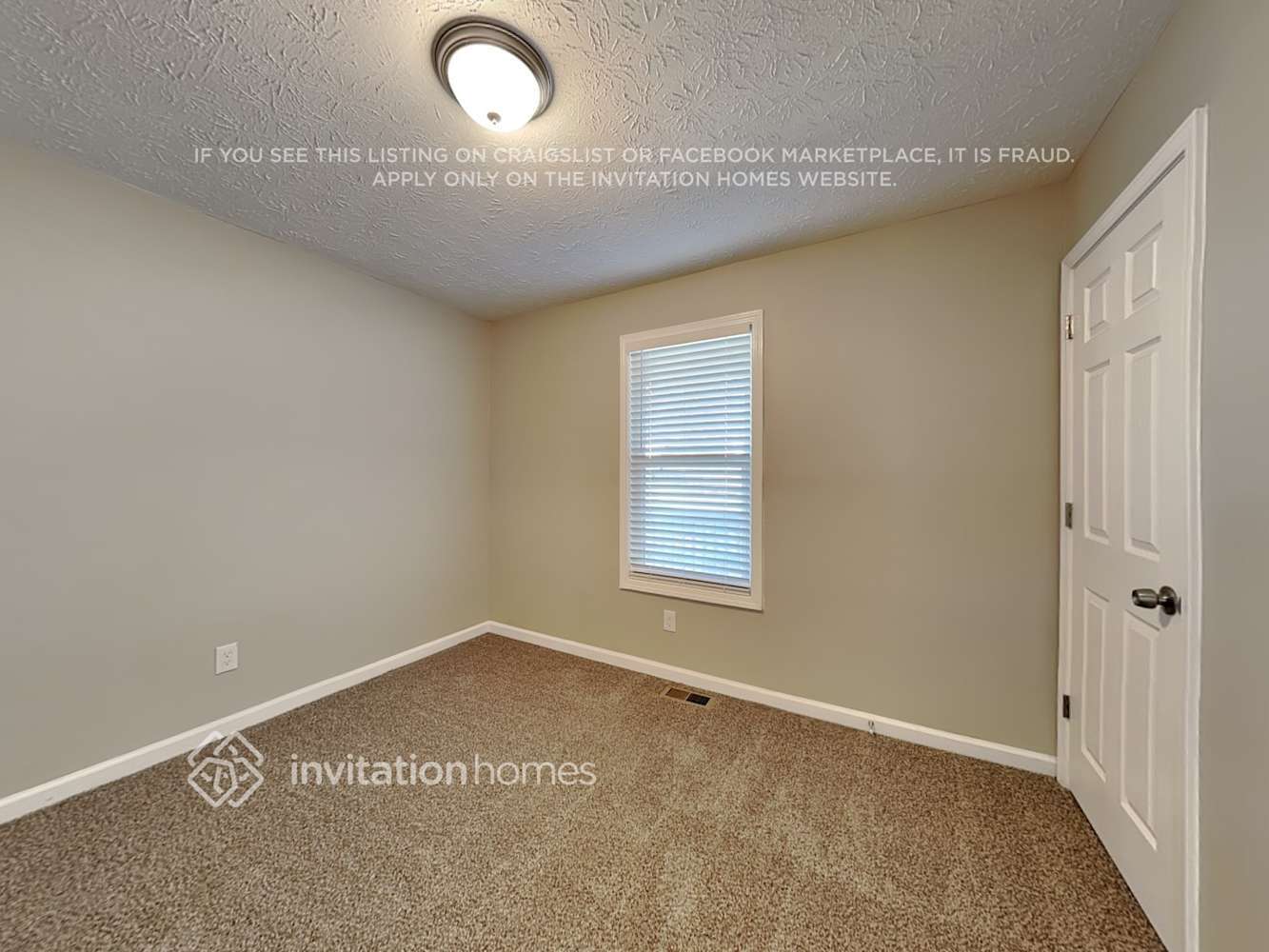 Building Photo - 121 Limestone Ln