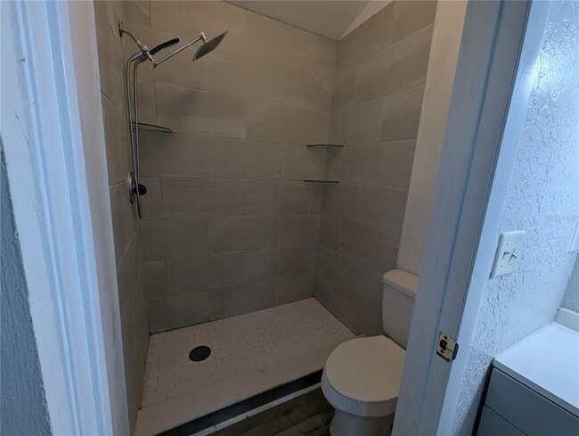 Building Photo - 5635 Struthers Ct