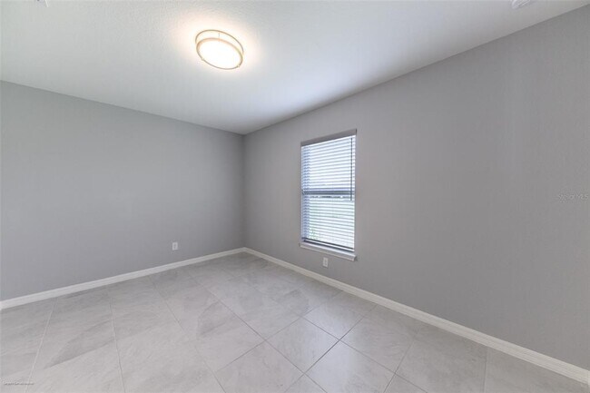 Building Photo - 25583 Deep Creek Blvd