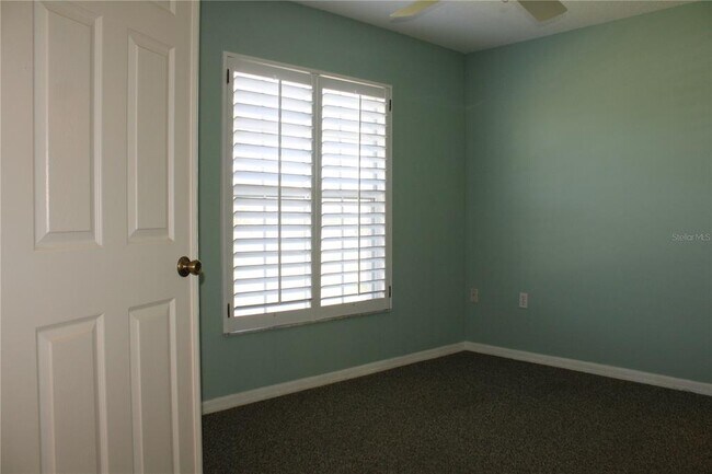Building Photo - 1702 Fairway Trce