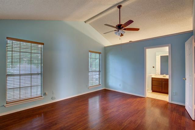 Building Photo - 230 Brittany Dr