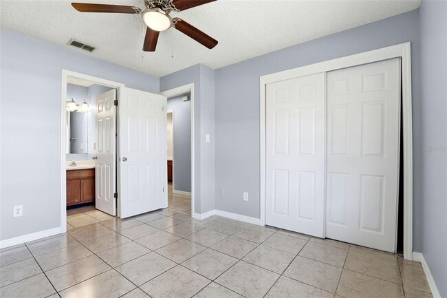 Building Photo - 1972 Bonneville Dr