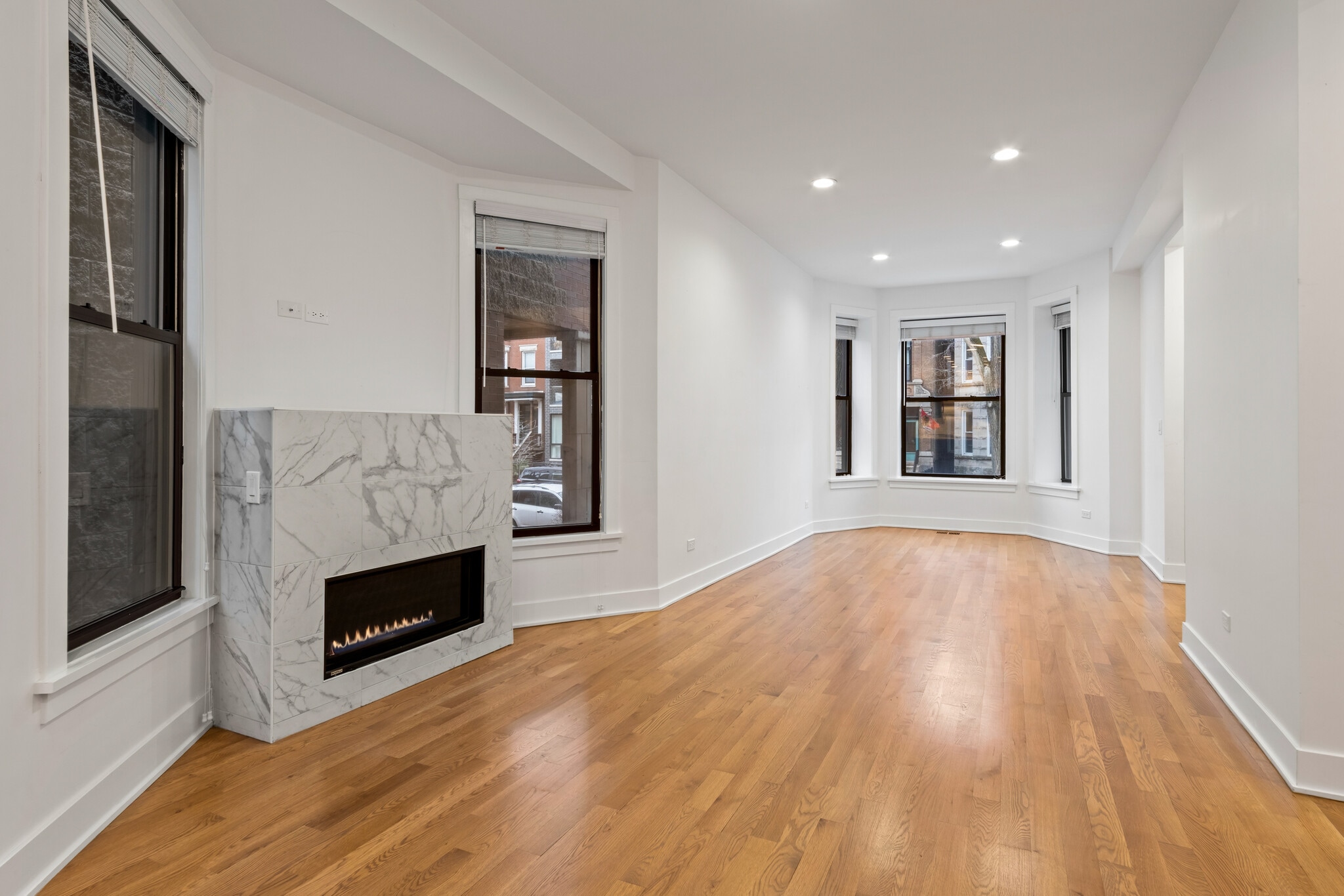 Building Photo - 3517 N Reta Ave