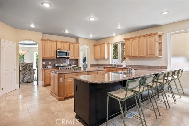 Building Photo - 3210 N Ardmore Ave