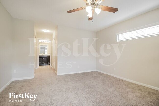 Building Photo - 1182 Jaslo St SE