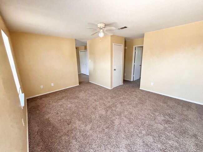 Building Photo - AVAILABLE NOW; APPLY AT OUR WEBSITE TODAY!!