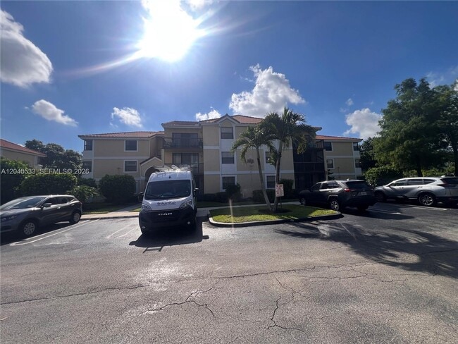 Building Photo - 5661 Riverside Dr