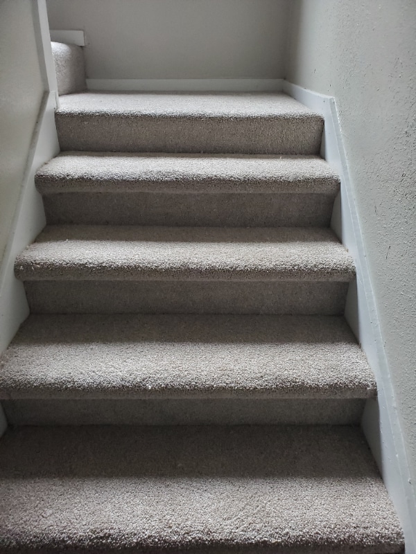 Building Photo - 36 Fairway Ln