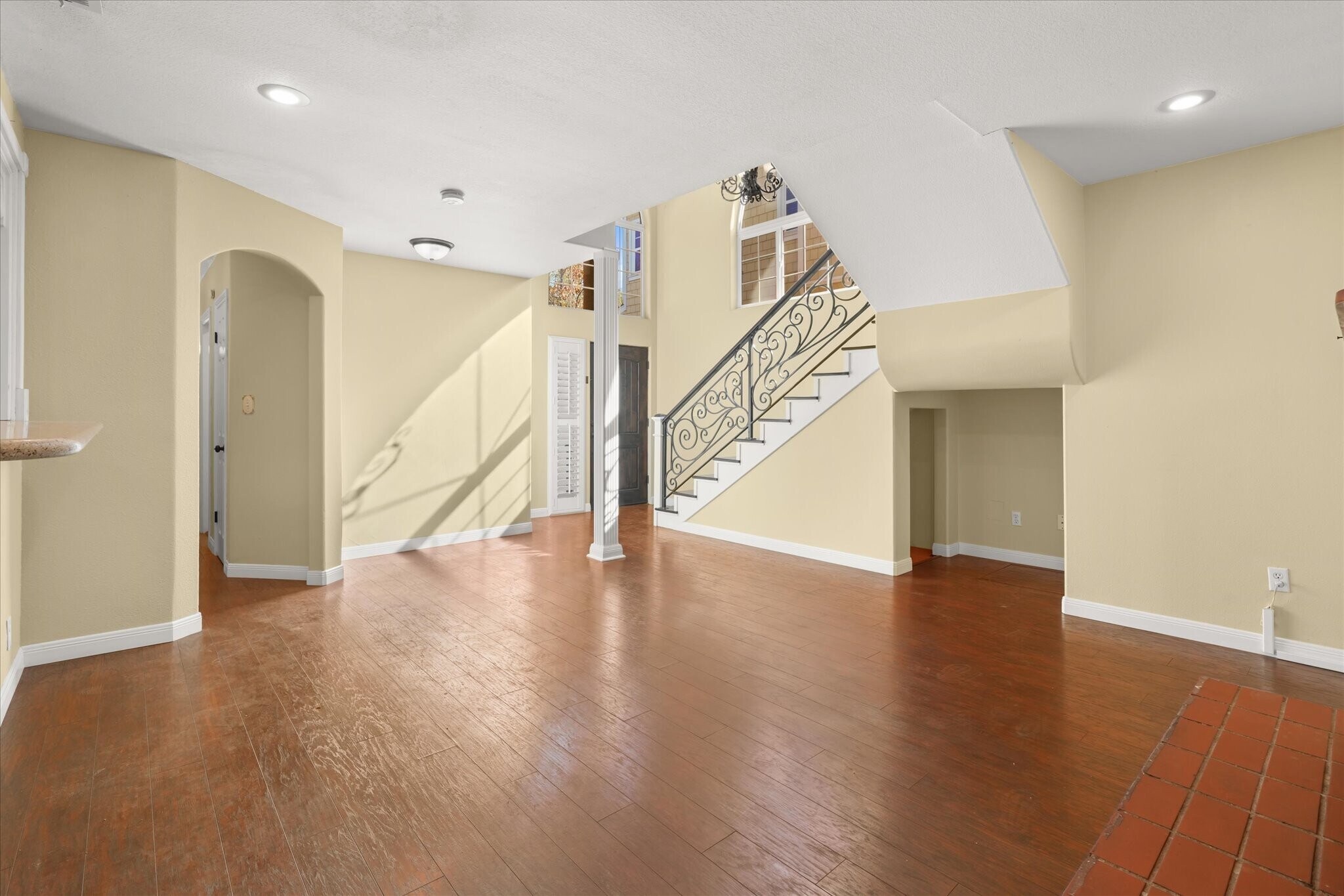 Building Photo - 24427 Ward St