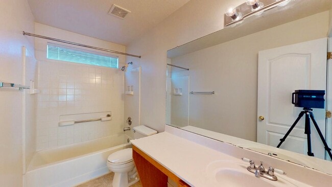 Building Photo - Nice location. 3 Br. 2.5 Ba, 2 CG