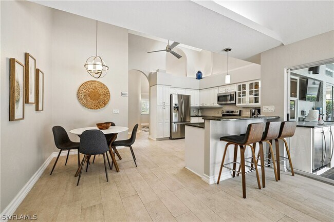 Building Photo - 6605 Southfork Ct