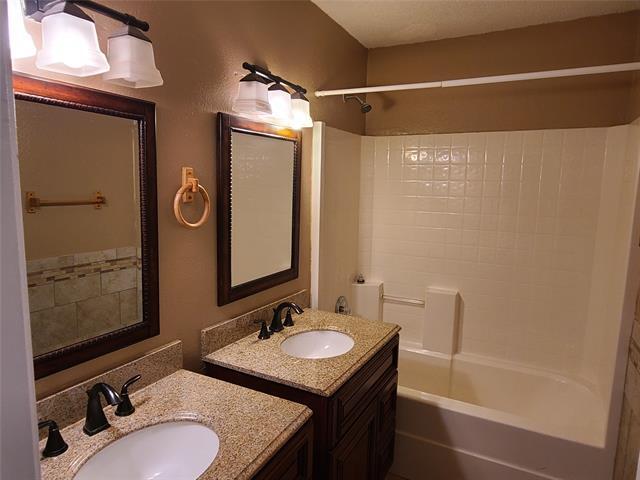 Building Photo - 1213 Beatty Dr