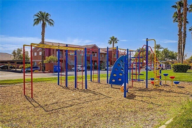 Building Photo - 4730 E Craig Rd