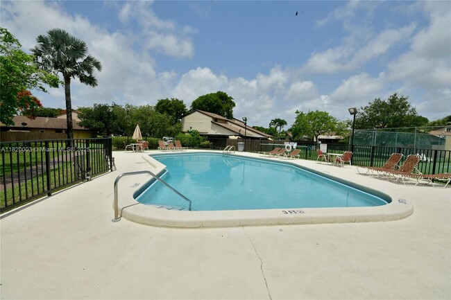 Building Photo - 12978 SW 91st Pl