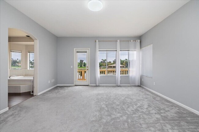 Building Photo - Lakefront Home for Lease – Panoramic Views...