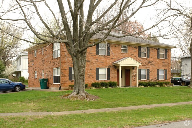 Building Photo - 8715 Bayberry Pl