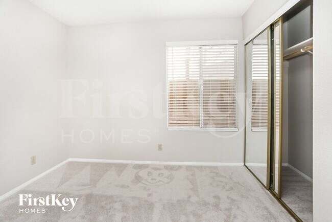 Building Photo - 8301 Cretan Blue Ln