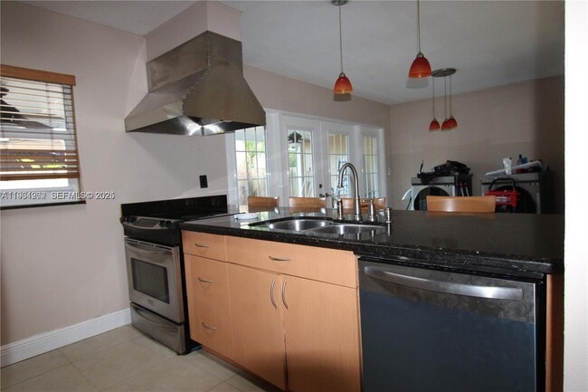 Building Photo - 6713 Kingsmoor Way