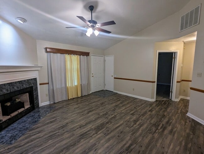 Building Photo - 3929 Calle De Santos Rd