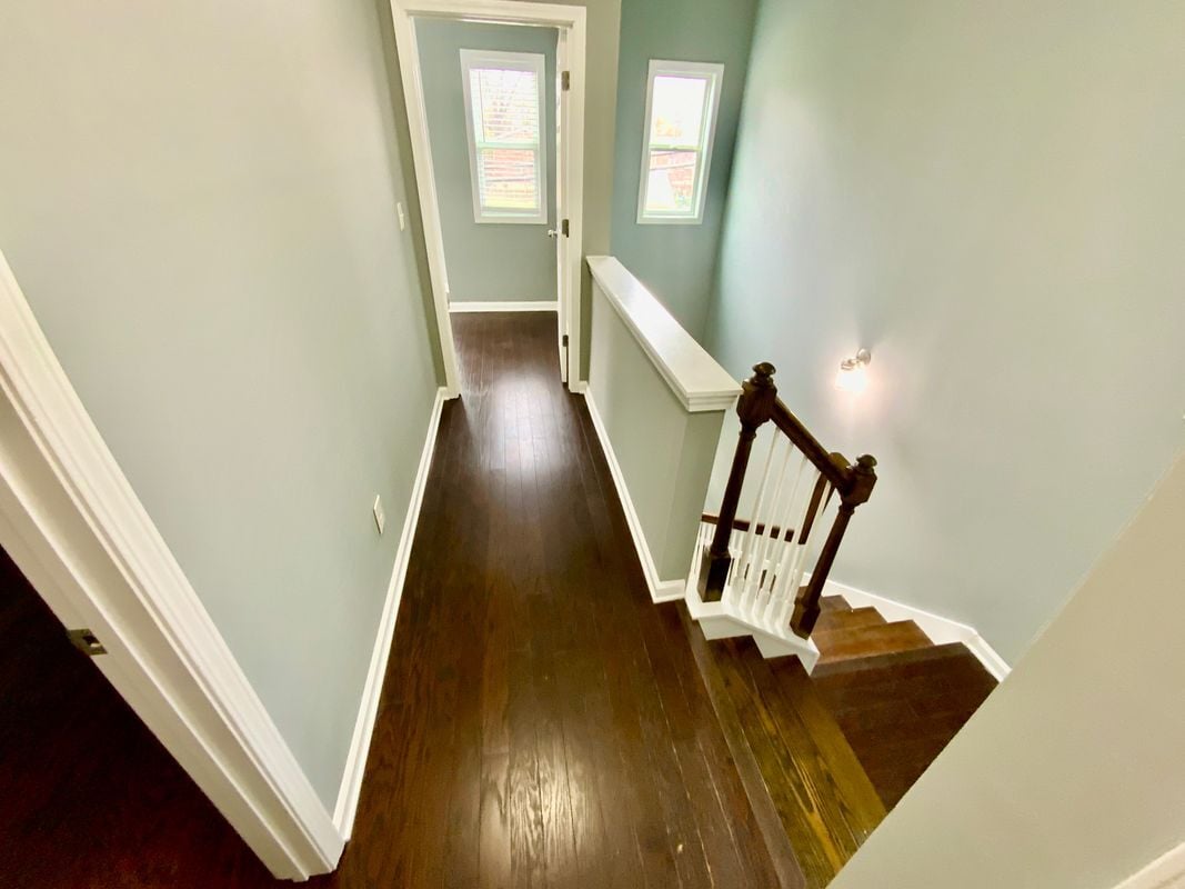 Building Photo - 294 Bass St SW