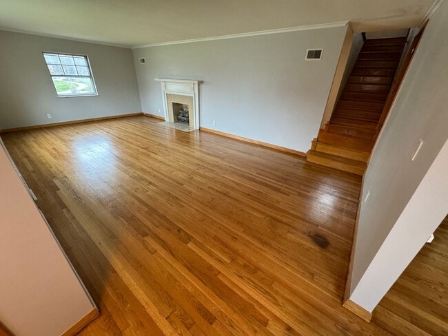 Building Photo - 2770 Tremont Rd