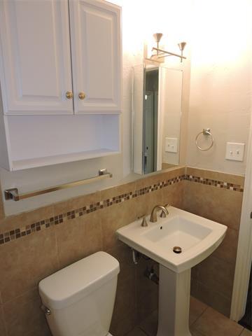 Building Photo - 12333 Oberlin Dr