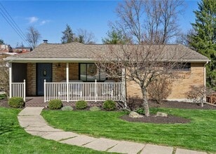 Building Photo - 699 Doris Dr