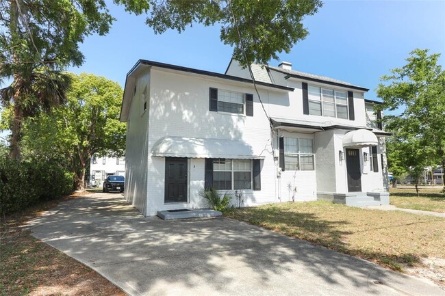 Building Photo - 749 S Ridgewood Ave
