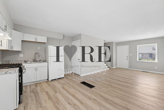 Building Photo - 3077 Morsetown Ct S