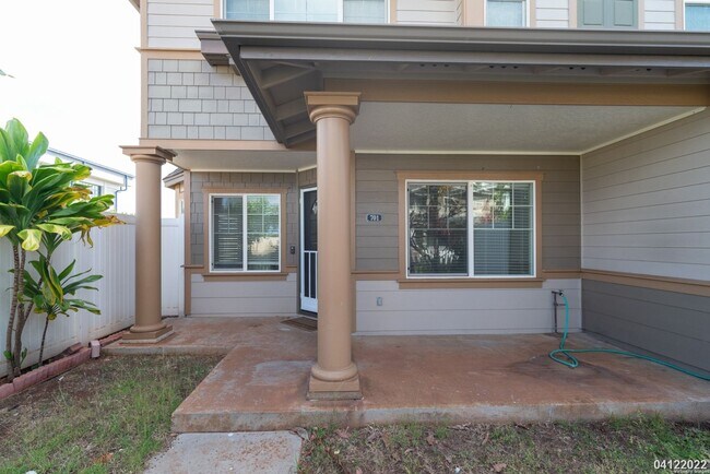 Building Photo - PRIME CORNER UNIT WITH CENTRAL AC!!! 3BR, 2.5BA WITH 2-CAR GARAGE