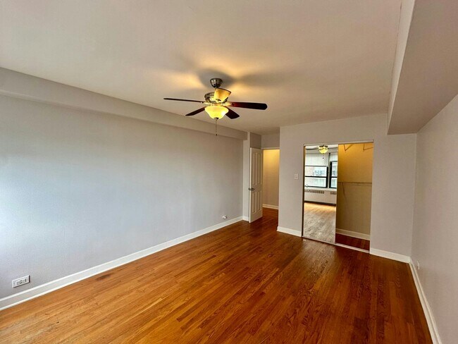Building Photo - 4180.5 N Marine Dr