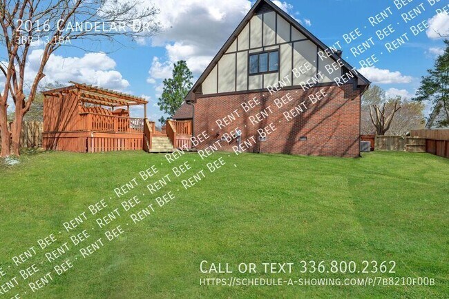 Building Photo - 2016 Candelar Dr