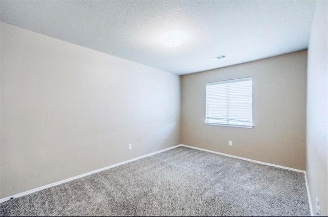 Building Photo - 528 Cranbrook Dr