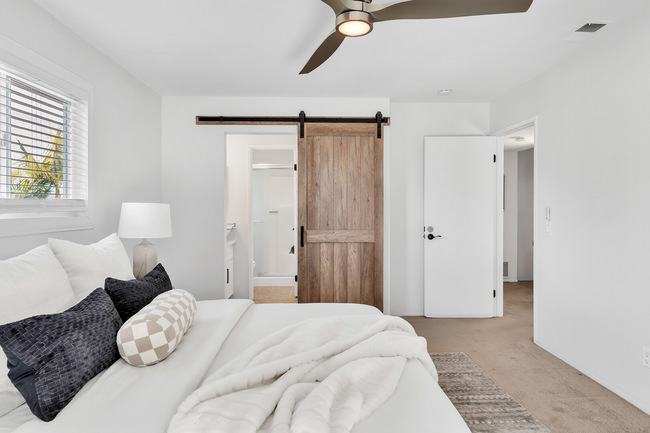 Building Photo - Tranquil Remodeled 2 Bedroom in 55+ Rancho...