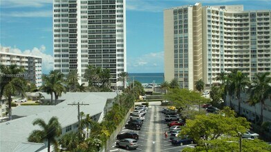 Building Photo - 3161 S Ocean Dr