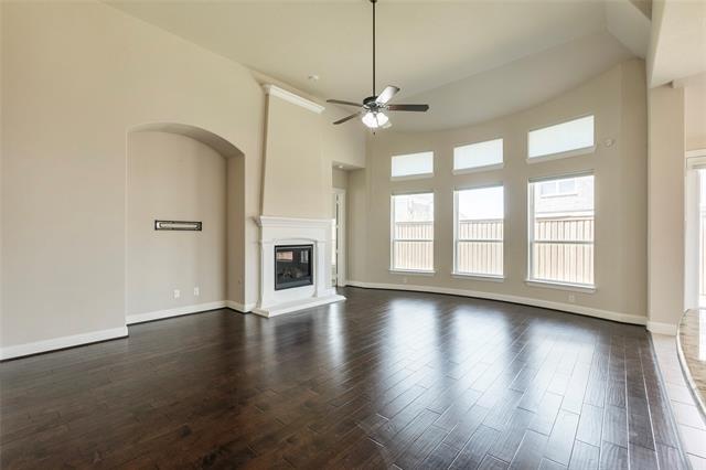 Building Photo - 4802 Comstock Way