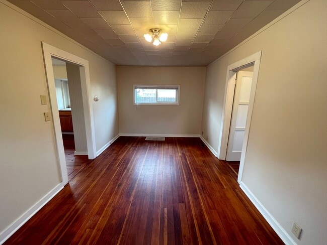 Building Photo - Cozy Kenton Home with Fenced Yard, Shed
