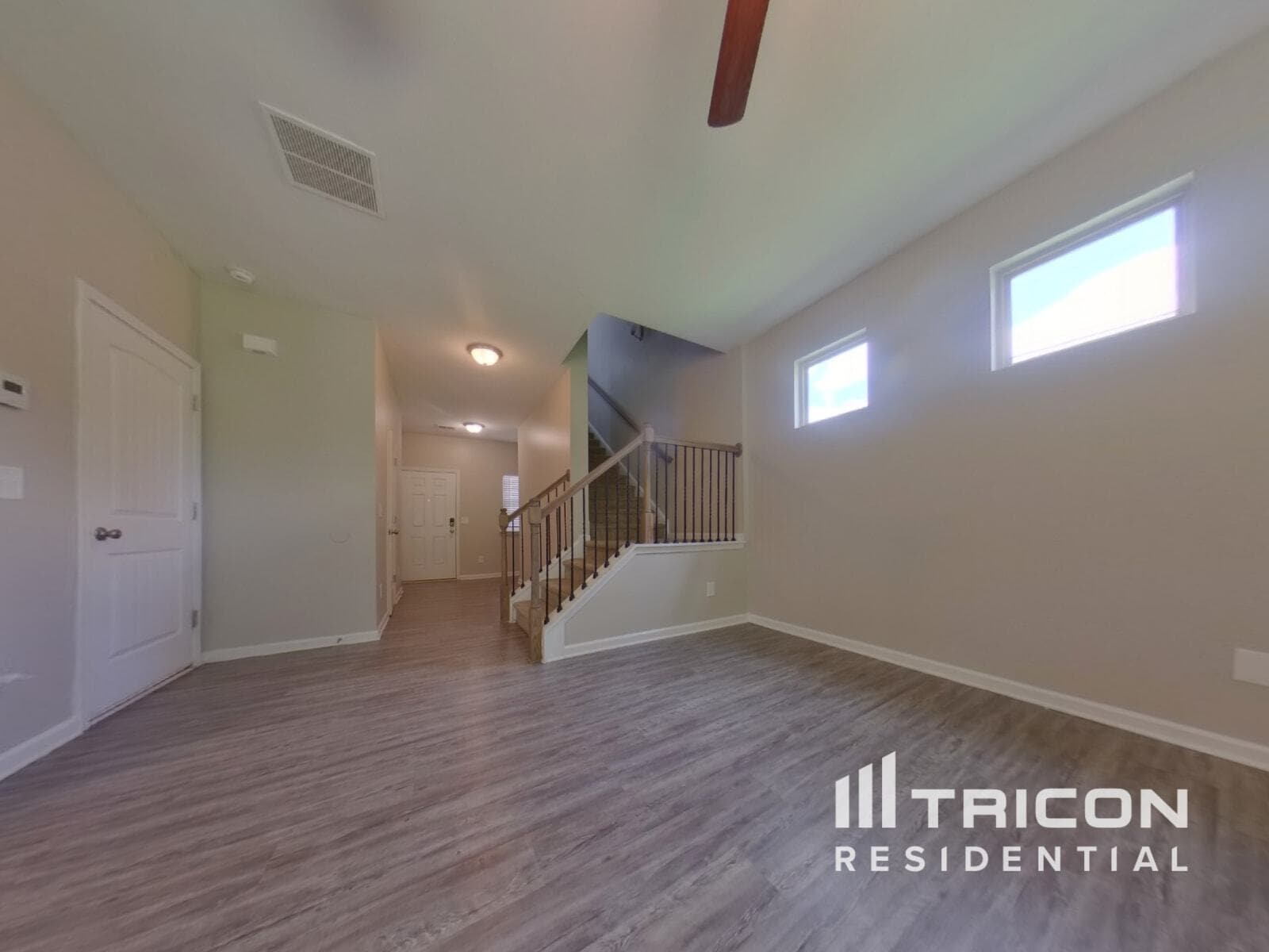 Building Photo - 307 Arbor Cir