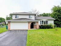 Building Photo - 4382 Rosebriar Ave