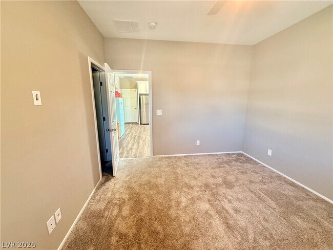 Building Photo - 2697 Blossom Ave