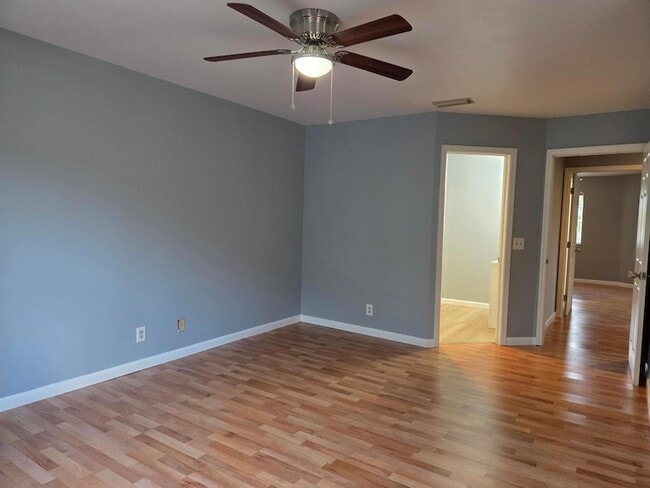 Building Photo - 6367 Riverwalk Ln